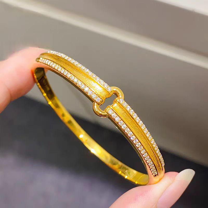 Exquisite Women's Double Ring Gold Bracelet with Diamond Inlay - Luxurious and Unique Goddess Day Gift
