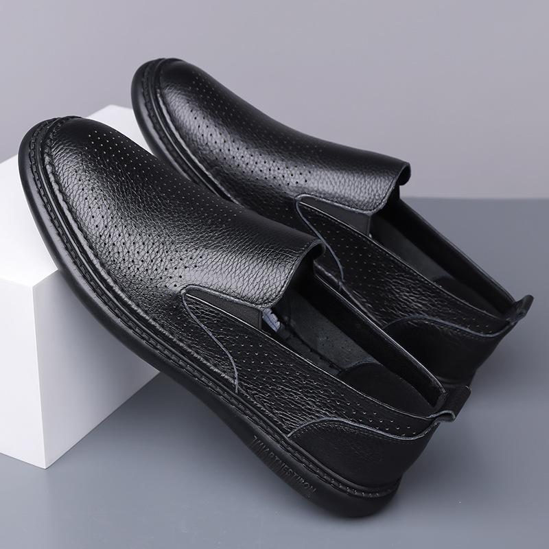 Fashion Summer Autumn Solid Color Breathable Hallow Leather Shoes for Men Fashion Causal New Designer Light Loafers Shoes Man