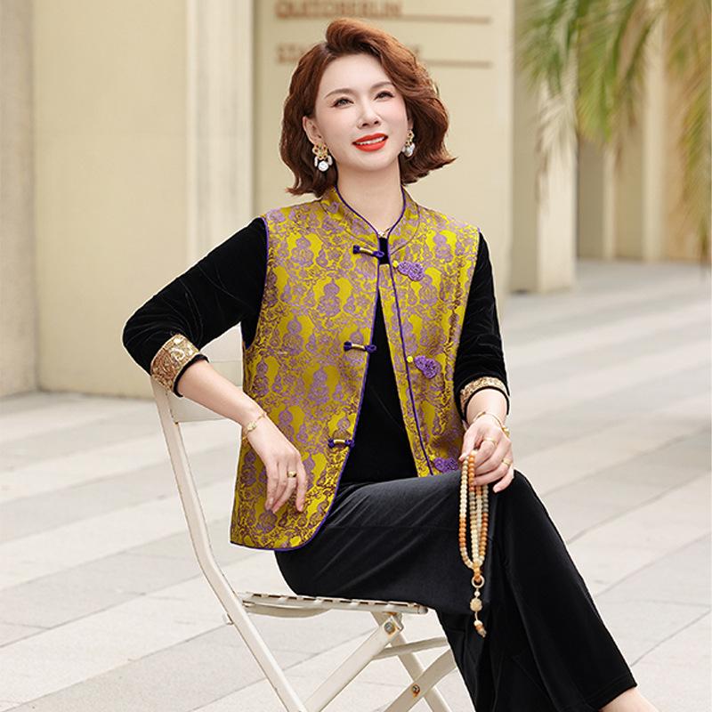 

Year of the Rat Gold Velvet Spring Suit - Chinese Style Three-Piece Set for Middle-Aged Women 5XL