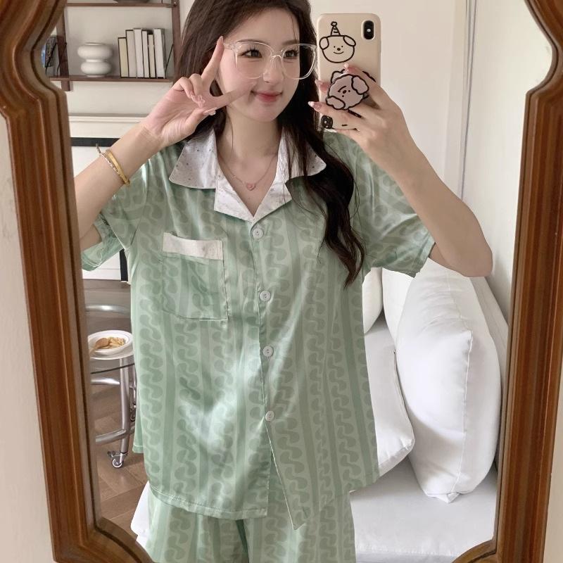 High-End Women'S Imitation Silk Short-Sleeved Shorts Can Be Worn Outside In Summer, Striped Printed Loungewear Suit