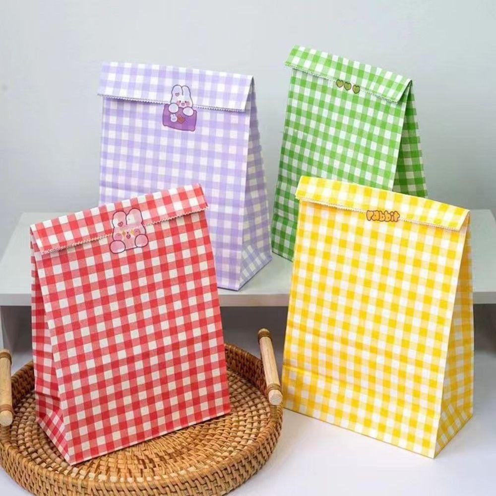 Kraft Paper Gift Packaging Bags Colorful Plaid Candy Bags Checkered Gift Bags for Christmas
