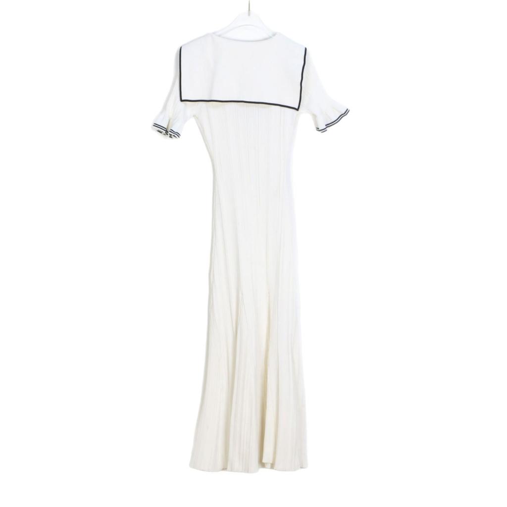 2025 Spring/Fall Gold Button Slim Knit Fishtail Dress: French Style Evening Wear for Women