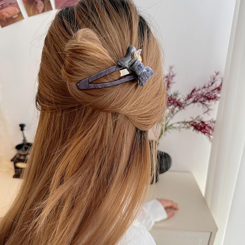 New Design Sweet Bow Hair Clip, Cute Resin Crystal Bangs Barrettes for Girls & Women, Heartwarming Hairpins for Flyaways