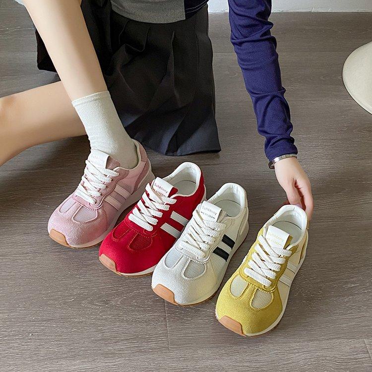 

Color matching sports and leisure shoes New mesh shoes Comfortable and versatile sports and leisure shoes Women 35 жовтий