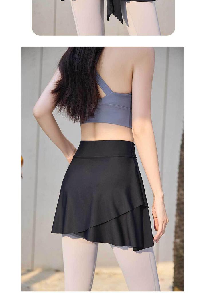 Yoga Skirt: One-Piece Sports Cover for Running and Fitness