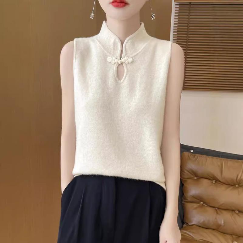 Stand-up collar disc-buckled knitted vest women's niche retro pure desire wind sleeveless top stacked with bottoming shirt