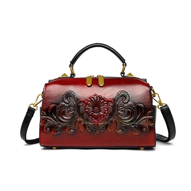 Chinese Style Vintage Embroidered Shoulder Bag for Women Ethnic Floral Embodding Bohemian Shoulder Crossbody Bag for Commute