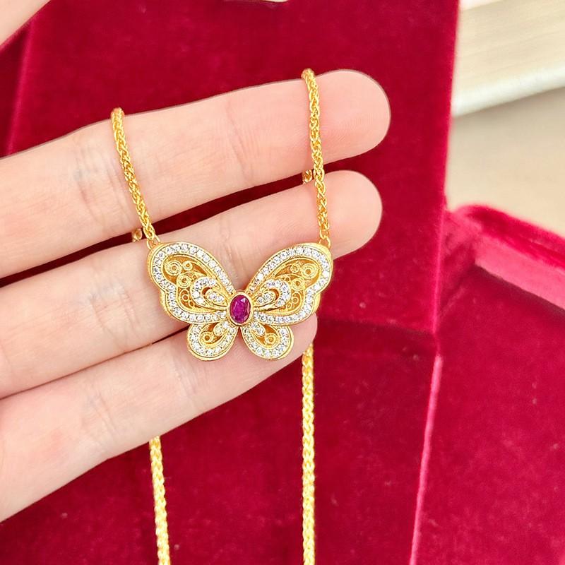 Elegant Hollow Filigree Butterfly Pendant Necklace Gold Tone Womens Fashion Jewelry Accessory Gold-colored