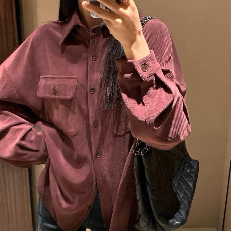 Women's Retro Corduroy Shirt Jacket - Casual, High-End, Loose Fit for Autumn and Winter.
