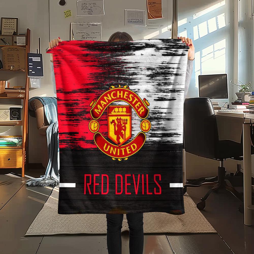 Man United Flannel Blanket, High quality Comfortable for All Seasons, Home Decor, Warmth and Comfort