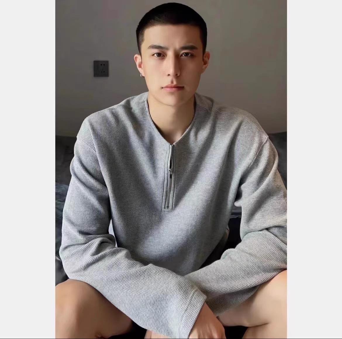 

Men s Gray Half-Zip Waffle Casual T-Shirt - Loose High-End Spring/Autumn Base Layer Top 3XL сірий колір