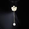 Xiaoxiangfeng One-line Brooch, Women's Camellia Pearl Brooch, Elegant Coat, Anti-exposure Pin