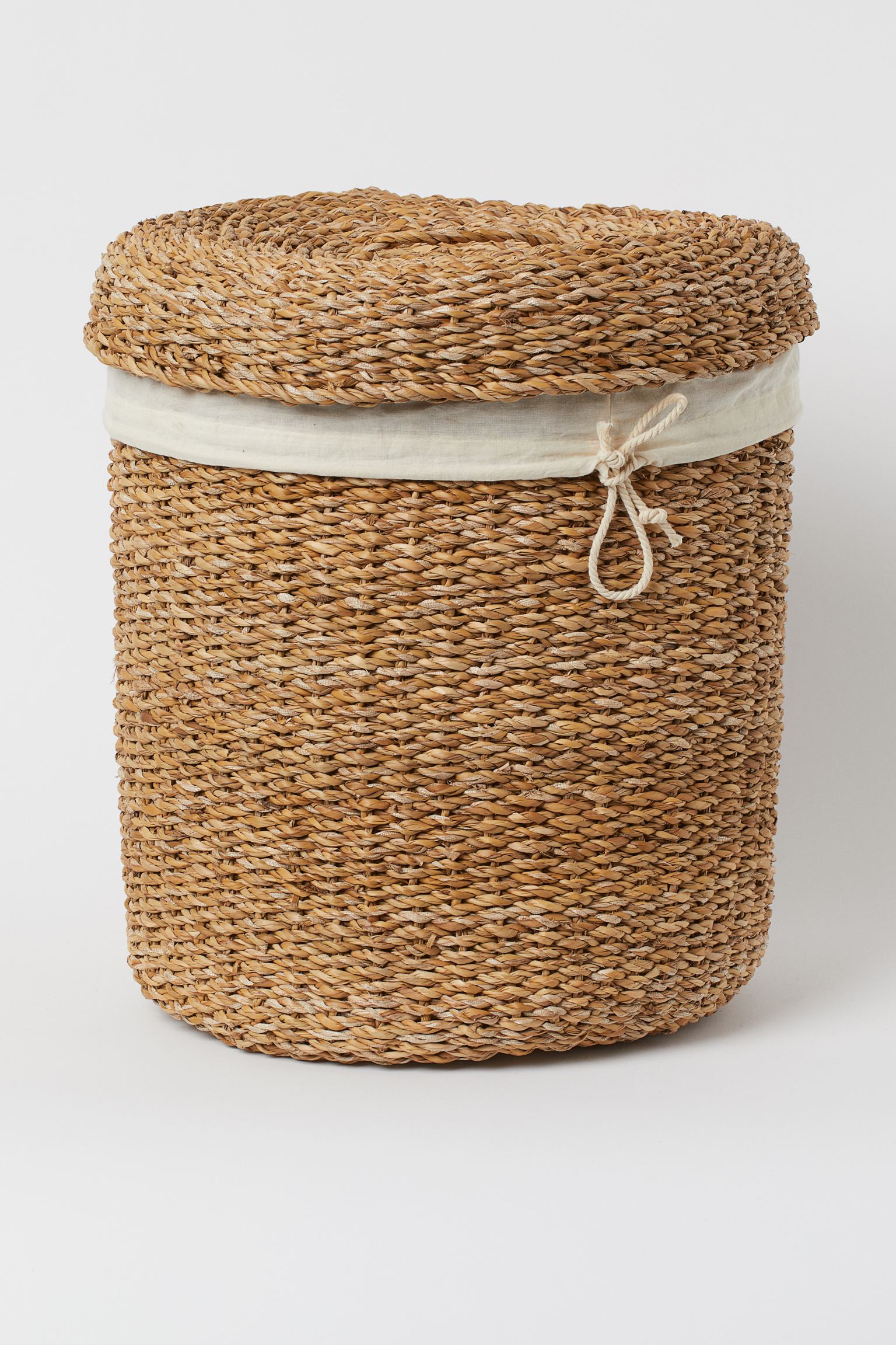 

Seagrass laundry basket