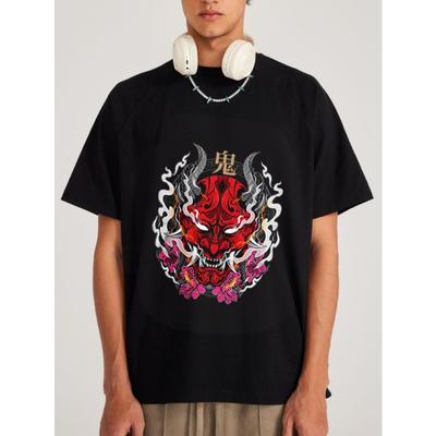Чорна футболка чоловіча Streetwear Червона маска демона з квітами сакури та японським ієрогліфом спереду для повсякденної хіп-хоп моди