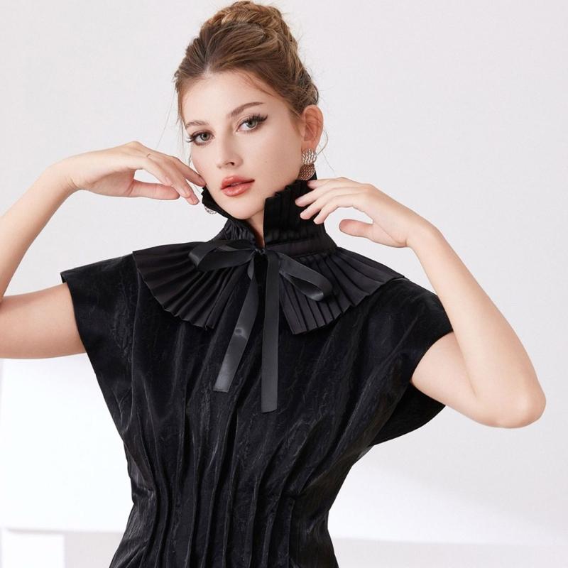 Easy Detachable Practical False Collar Insert Elegant Styling For Business Attire Casual Outfits And Social Gatherings