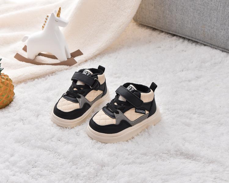 Winter Kids' Plus Velvet Mid-Top Sneakers: Warm Cotton Sports Shoes for Boys and Girls