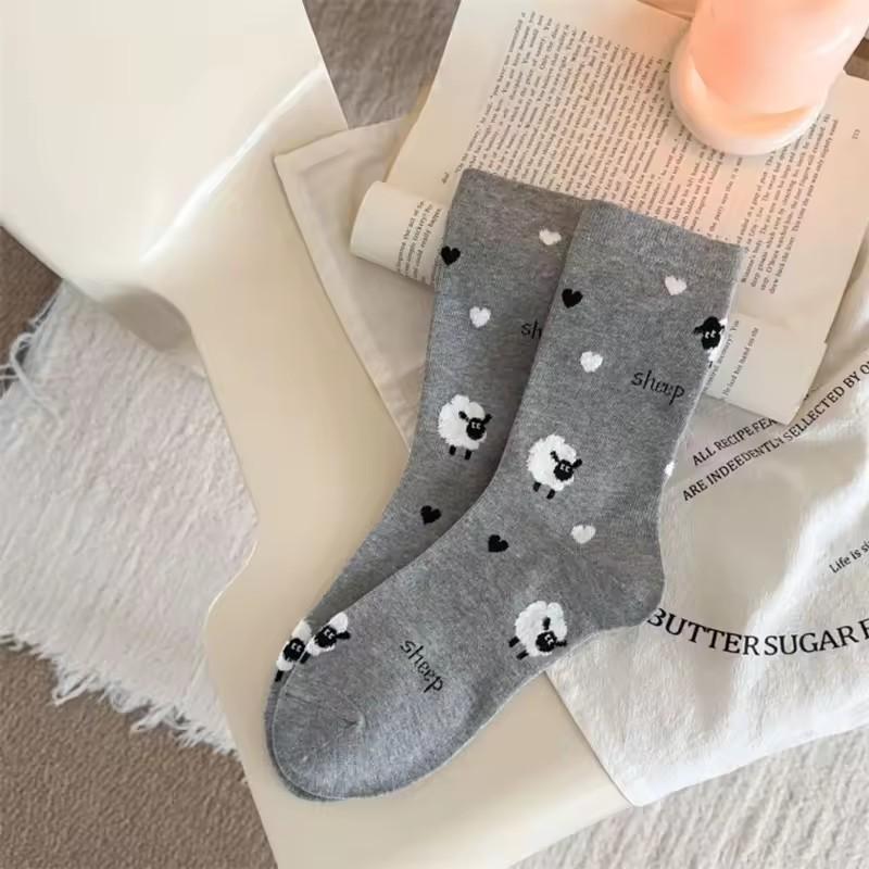 Autumn Winter Korean Style Women's Socks Cute Cartoon Sheep Print School Girls' Socks Mid-Calf Socks