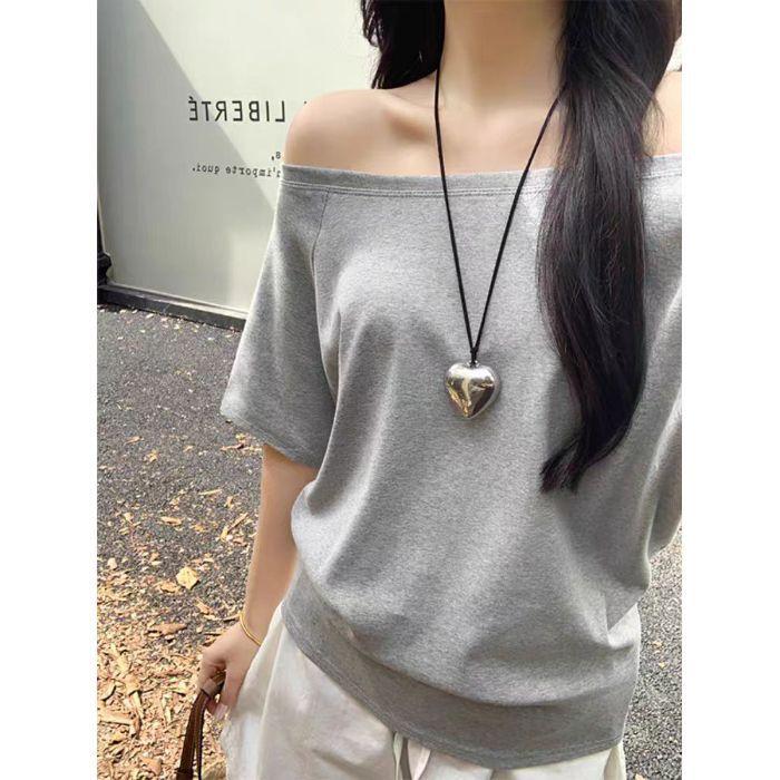 

Korean slanted shoulder slack off-shoulder short-sleeved t-shirt women s summer loose lazy babes student bottoming top s (recommended within 50kg )
