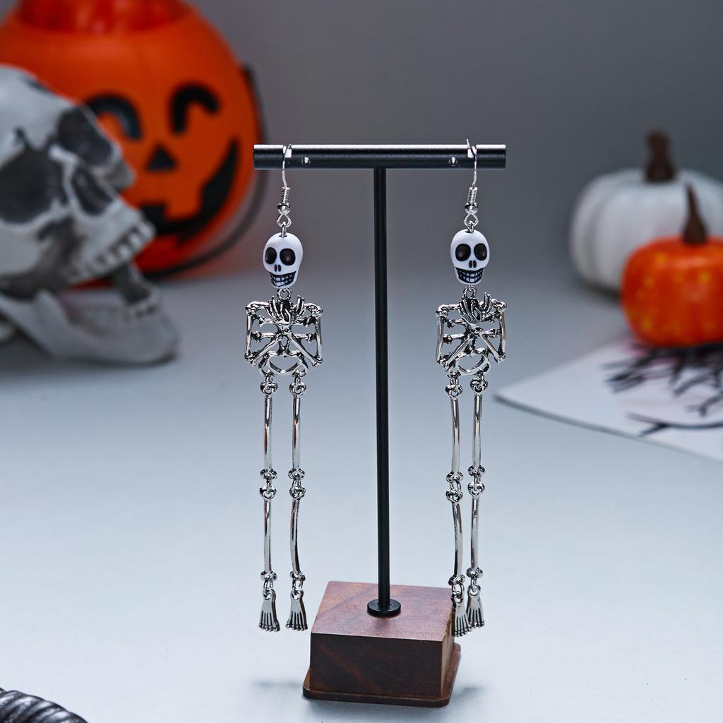 Trendy Creative Halloween Skull Long Drop Earrings for Women Gothic Metal Skull Head Dangle Earrings Statement Holiday Jewelry