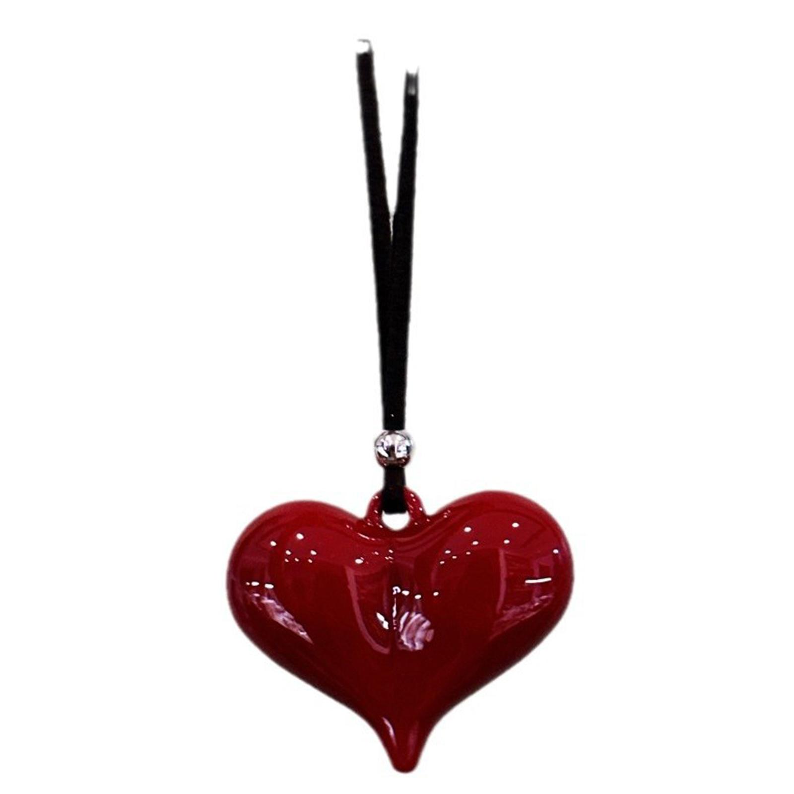 

Elegant Heart and Bowknot Pendant Necklace Delicate Bowknot Charm Necklace Resin Texture for Casual or Party Wear