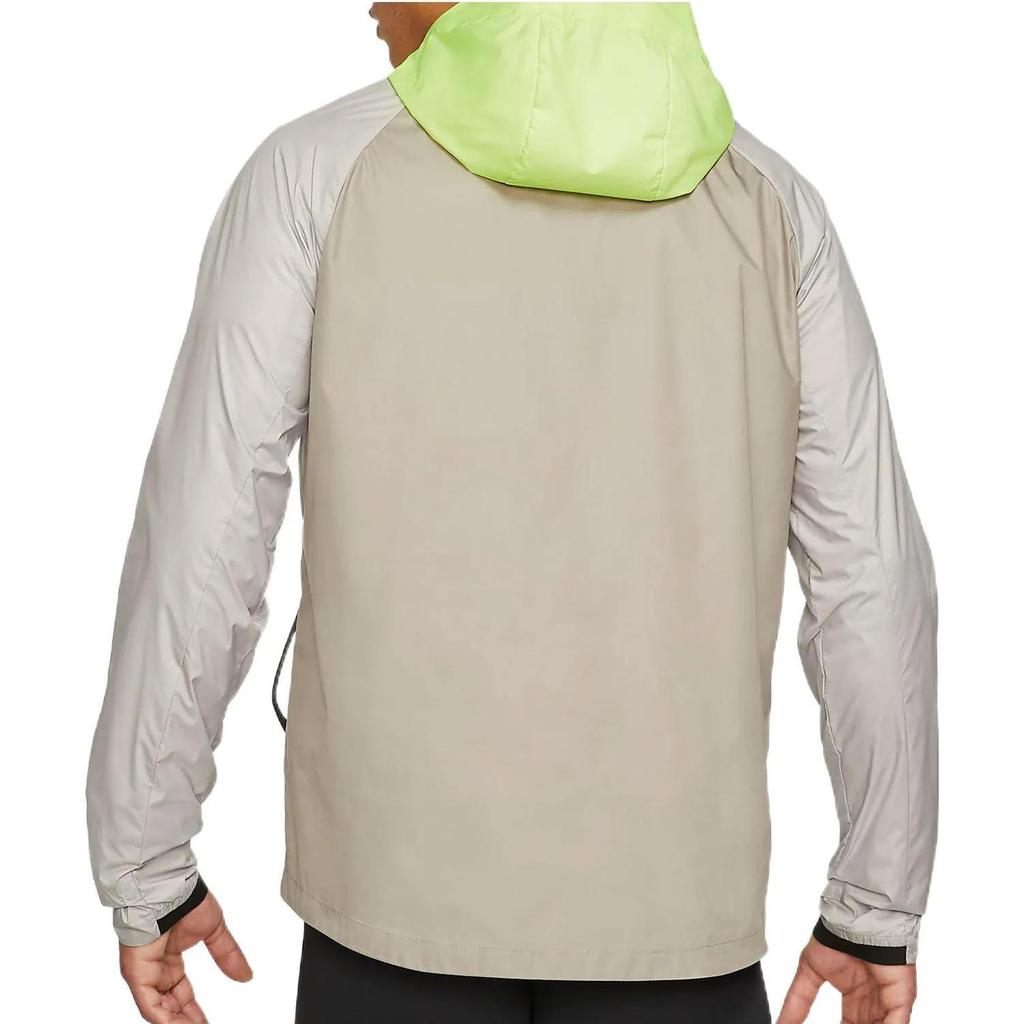 Nike Jackets Men's Multicolor Hooded Moderate Other (Unisex) Jackets CZ9055 736