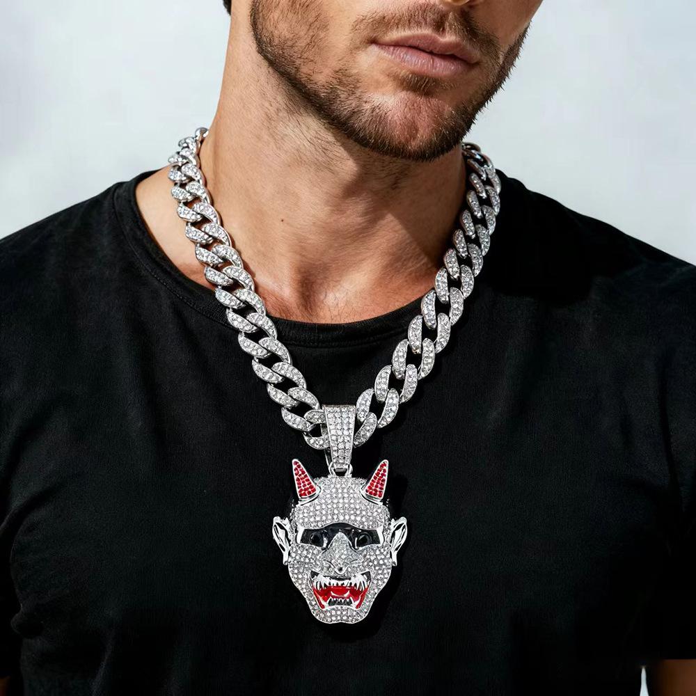 Hip Hop New Night Fork Monster Pendant Hip Hop Fashion Trendy Men's Necklace Accessories