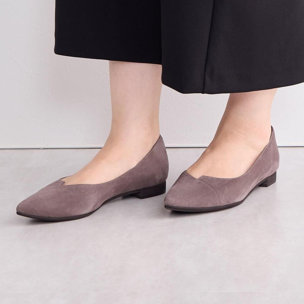 HIMIKO/Himiko/Asymmetrical V-Cut Flat Pumps/641316 Gray 250