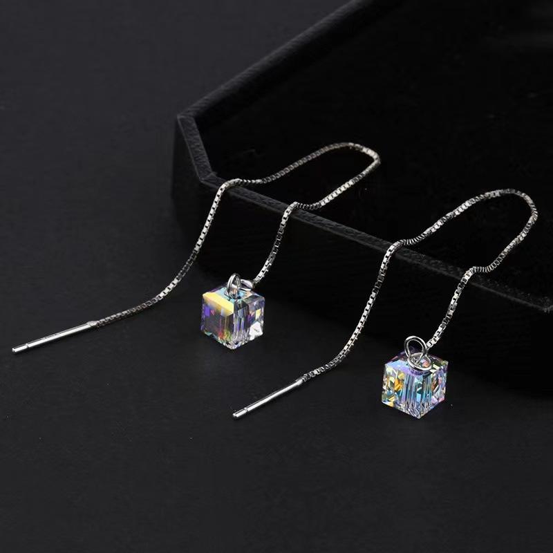 

Korean Temperament Aurora Cube Sugar Crystal Sliver Color Snake Chain Long Tassel Ear Thread Dangle Earrings for Women Jewelry