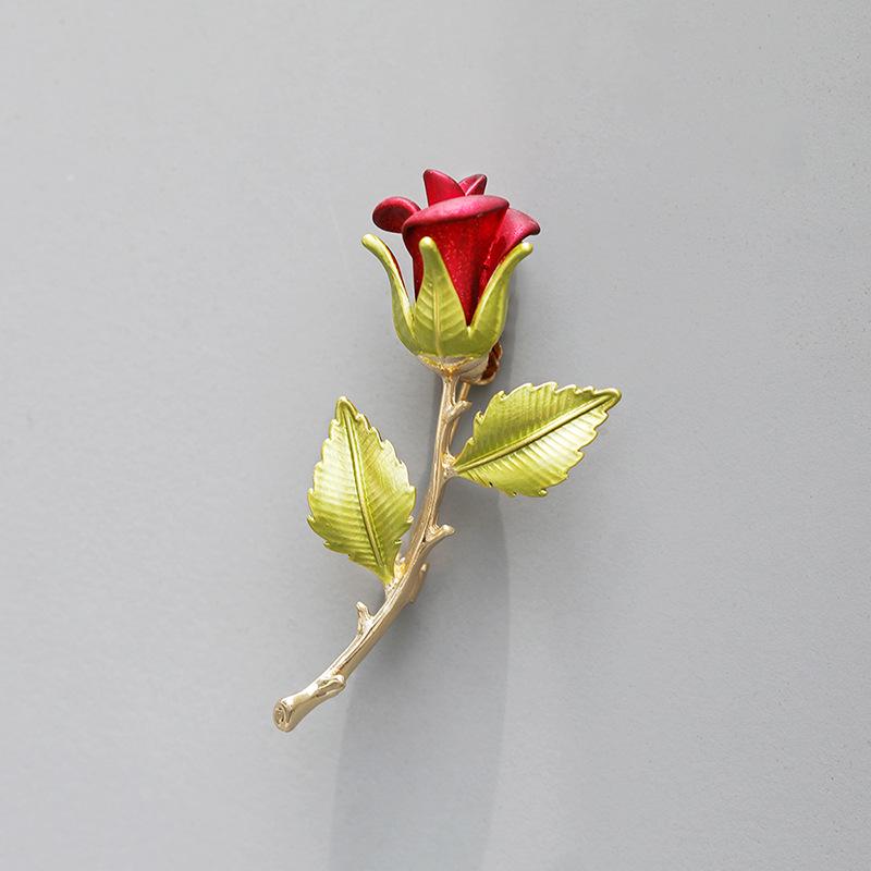 

Elegant Nordic-Asian Red Rose Brooch: Valentine s Day Gift & Couple s Corsage Pin