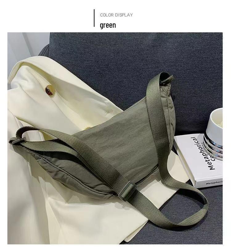 

Men’s Four Seasons Nylon Crossbody & Shoulder Bag with Unique Design зелёный