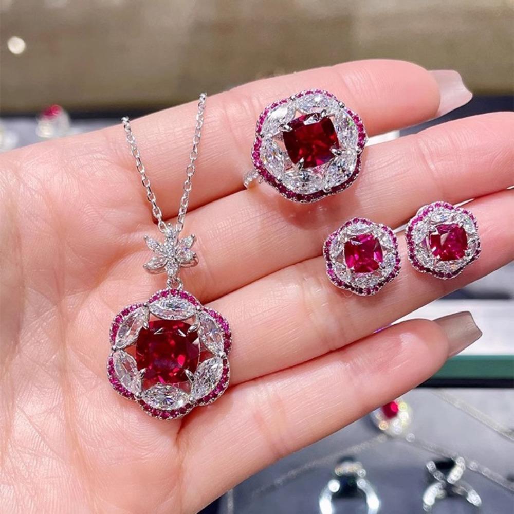 

Pink High Carbon Diamond Women Necklace Radiant Cut Flower Pendant Jewelry Set