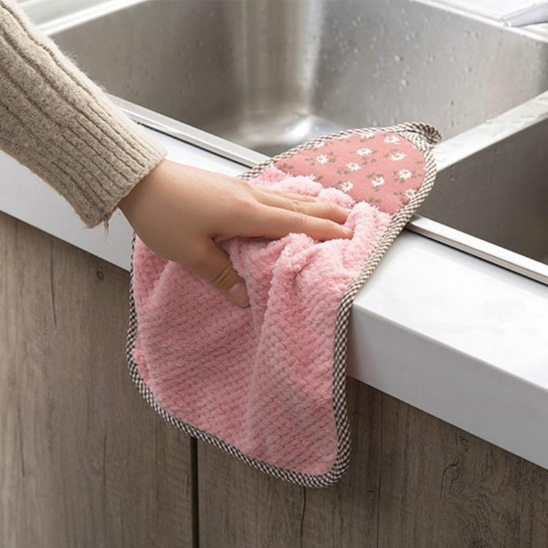 1 Pcs Hanging Coral Fleece Hand Towel Cloth Kitchen Dishwashing Scouring Pad Hand Towel Cleaning Strong Absorbent Towels New