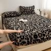 Coral Plush Dust Cover Leopard PrintThick Rabbit Plush Bed Fitted Sheet for Autumn and Winter Warmth Mattress Protective Cover