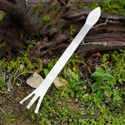 1 pz Rastrello per radici in acciaio inossidabile Bonsai Piante in vaso 3 punte Allenta terreno Strumento Portatile Antiruggine Rastrello Strumento per giardinaggio domestico