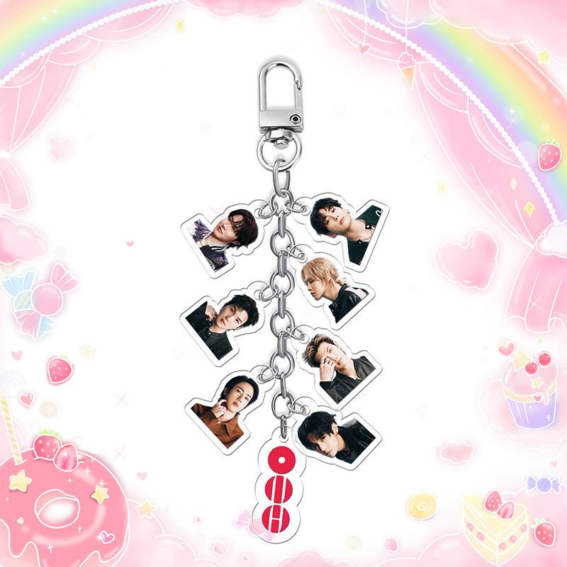 BTS Llavero Cadena de Fotos Arirang Tour, Colgante Mini Retrato de Miembro Acrílico con Etiqueta de Logo, Colgante de Bolsa Coleccionable para Fans Kpop ARMY