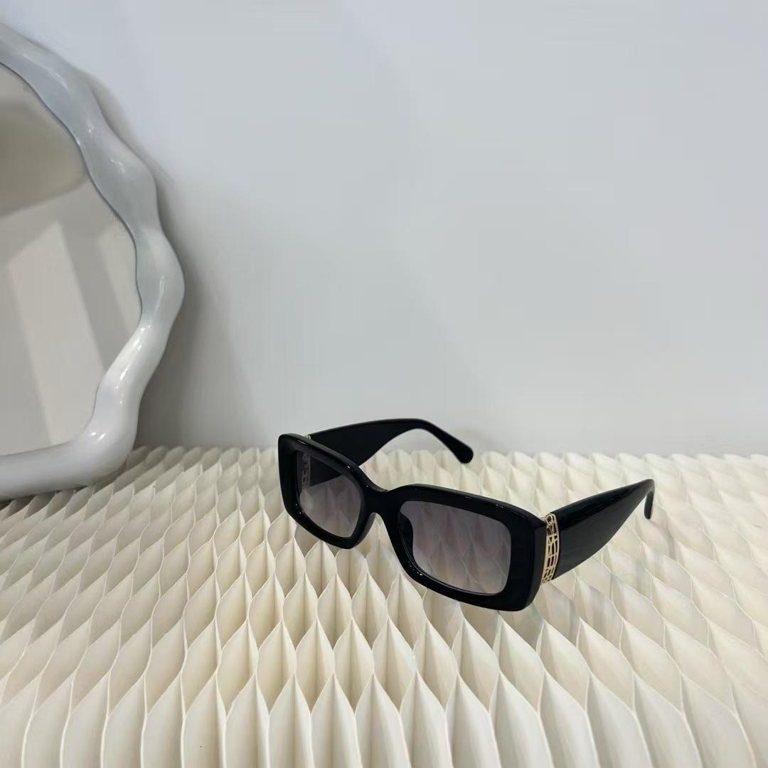 High Quality Women Sun Glasses Rectangle Shape UV Protection Sunglasses for Driving Travelling Fashion Accessories