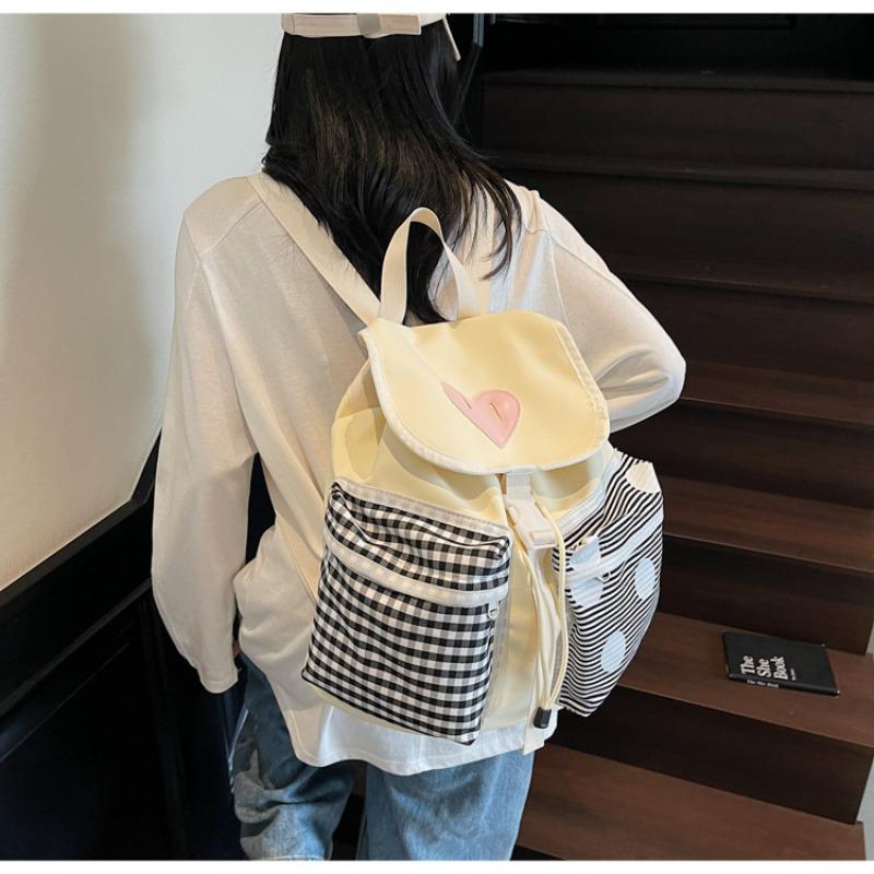Large capacity backpack Female leisure student class school bag Bucket bag Outdoor lightweight travel backpack