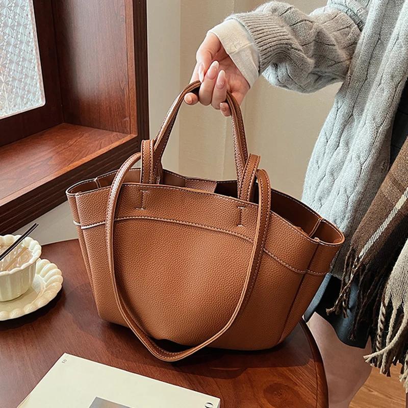 Brand Women's Shoulder Bag, Brown Retro-style Fashion Tote Bag New Luxury Designer Shoulder Bag Shiny Leather Large Bucket Bag