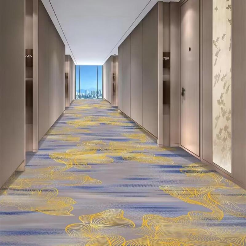 Gruby dywan ognioodporny do hoteli i klubów