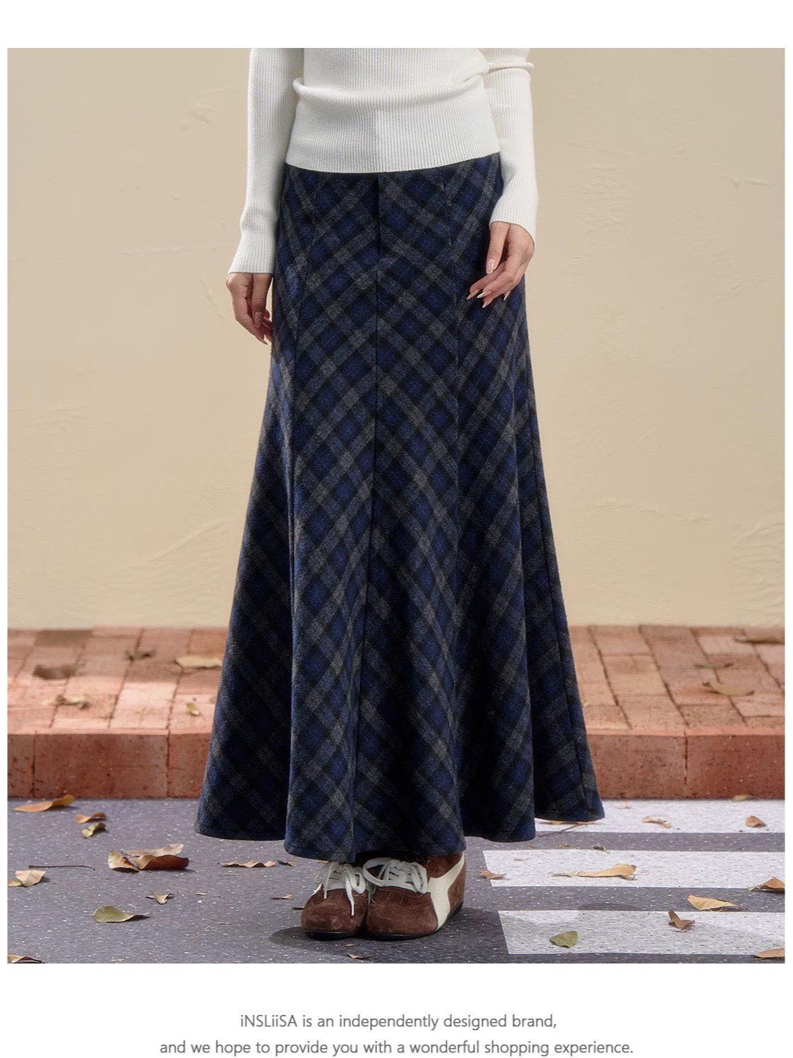 

High-Waisted Navy Blue Plaid Fishtail Long Skirt - Slimming & Thickened for Autumn/Winter Women s Collection Small