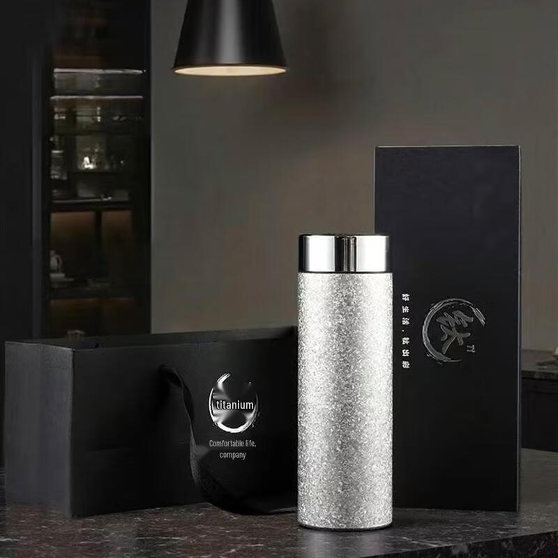 Pure Titanium Double-Wall Tea Infuser Bottle 450ml
