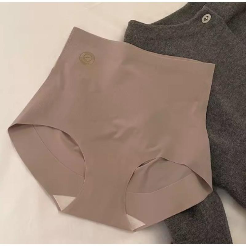 

Traceless Underwear Summer Thin Women S Haute Couture Light Luxury Briefs Women S High Waist Belly 3D Peach Hip Pants L темно-коричневого кольору