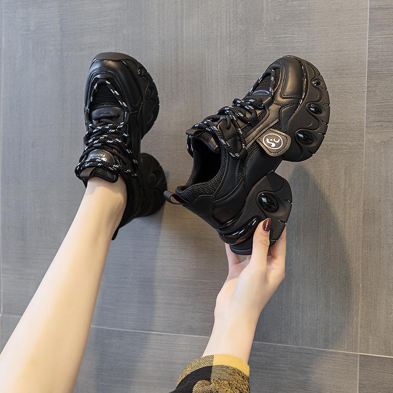 

Звезда с теми же папиными кроссовками весной новая толстая подошва увеличивает 7 см повседневный универсальный модный стиль на шнуровке женская обувь 40