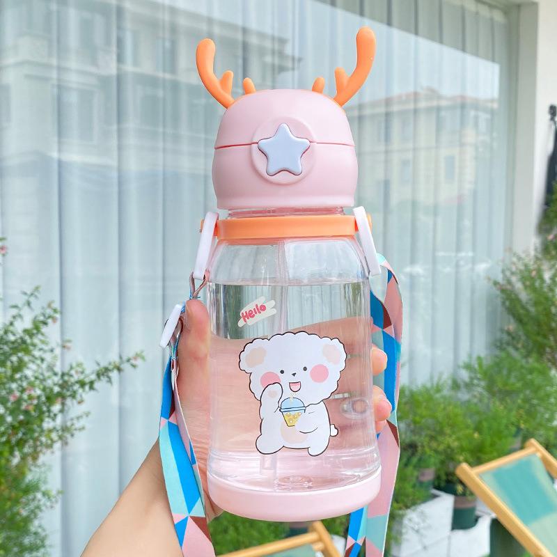 Cartoon Reindeer Antler Plastic Cup With Handle And Straw Large Capacity Student Gift Water Bottle For Kids KTY