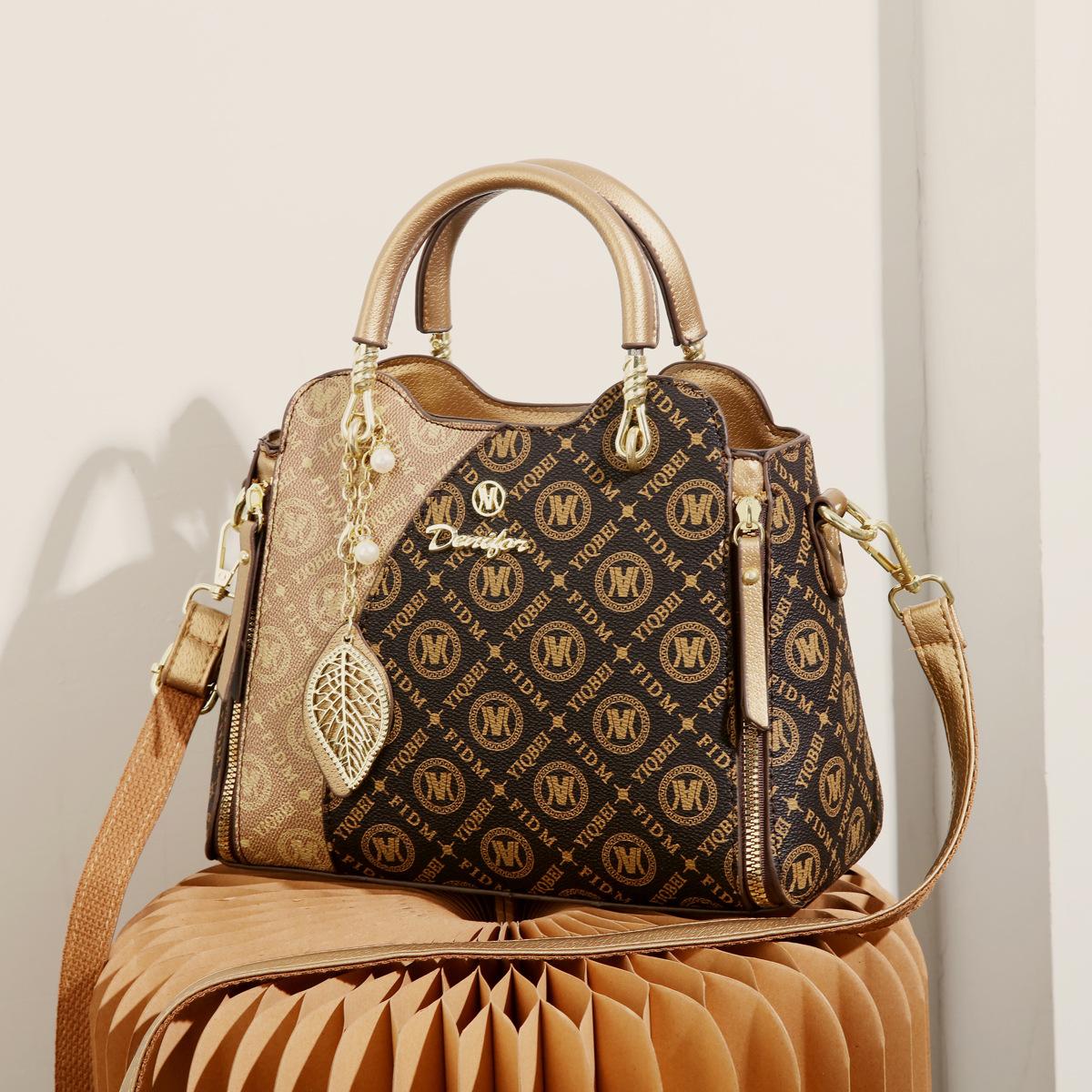 

Легкая роскошь, модная и универсальная, ощущение высокого класса, контрастная сумка для мамы в зарубежном стиле 2025 года, новая женская сумка большой вместимости для выхода в свет