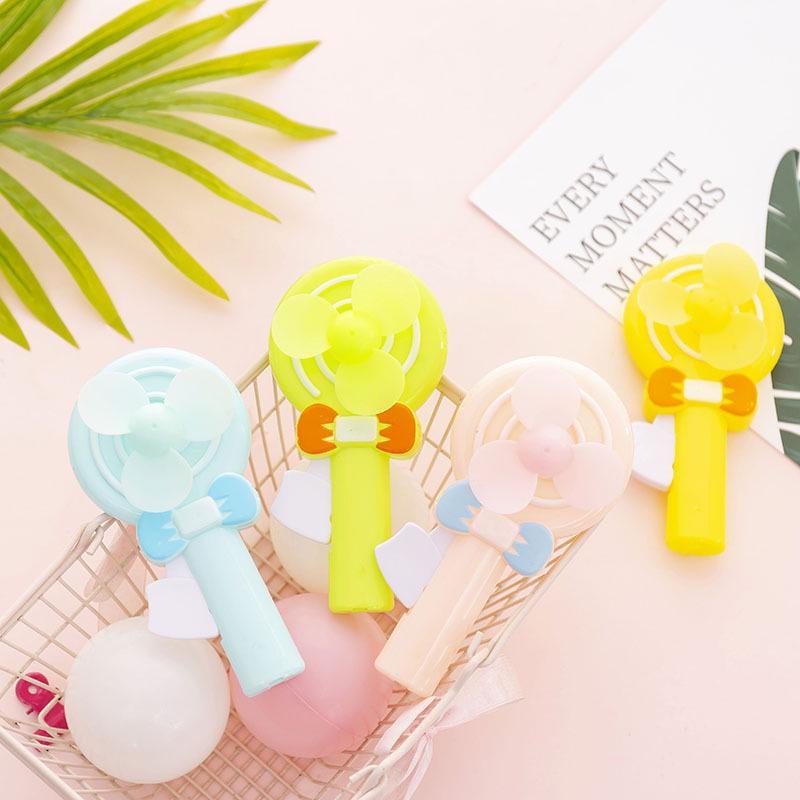 

Creative Lollipop Handheld Mini Fan - Cute, Portable Press-Type Hand-Crank Fan