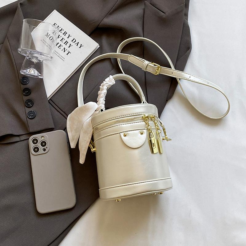 Vintage Red PU Leather Mini Handbags  Summer New Barrel-shaped Crossbody Bag Women Fashion Phone Purse