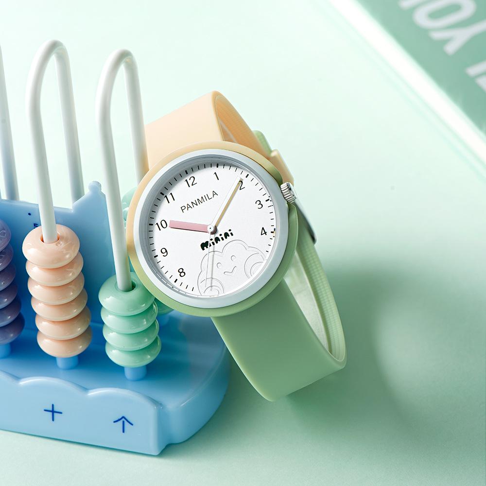 Модные студенческие часы — фото 3