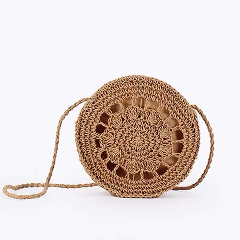 Fashion New Shoulder Hollow Straw Bag Women's Round Messenger Bag Handwoven Bag Small Bag Travel Beach Bag