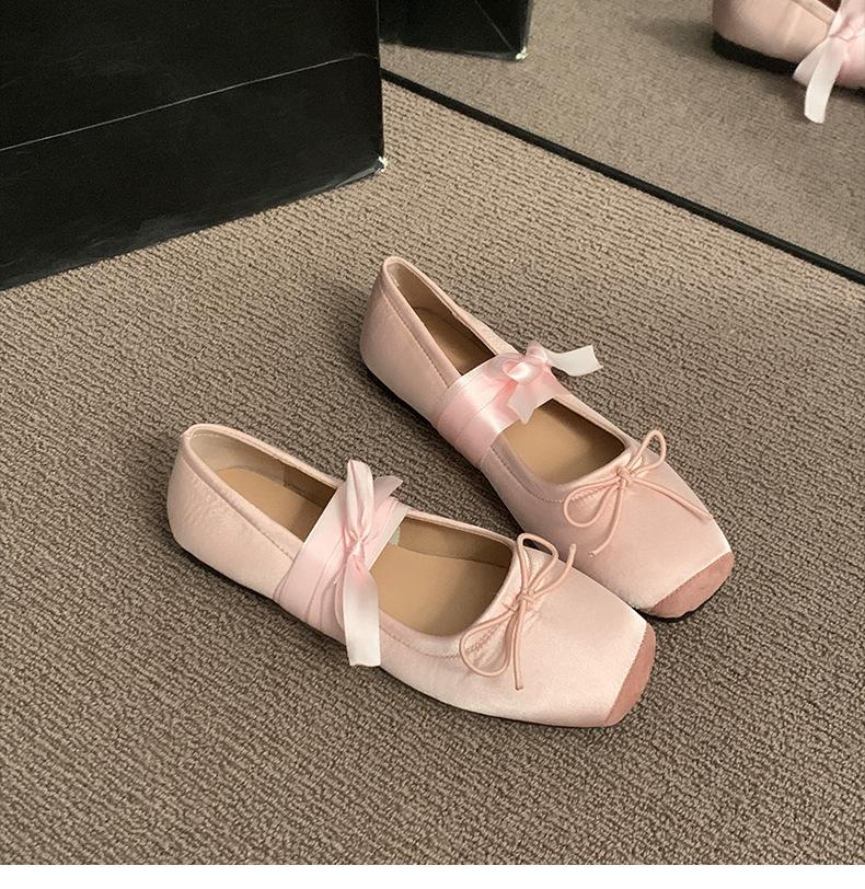 Pink Light Mouth Square Head Flat Sole Shoes Women's 2025 New Spring and Autumn Ballet Shoes Small Fragrant French Mary Jane Shoes
